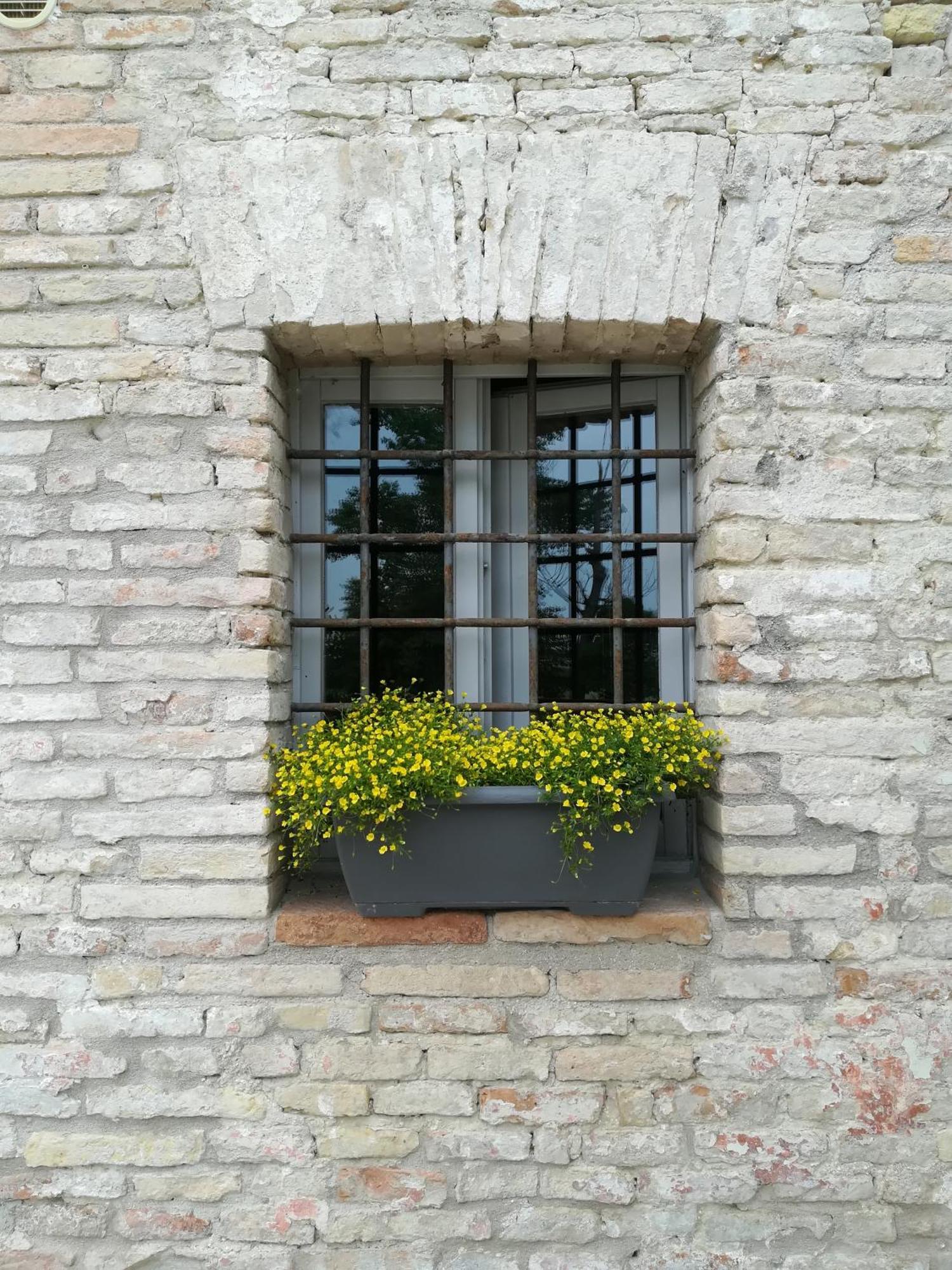 Maison022 Hotel Jesi Kültér fotó